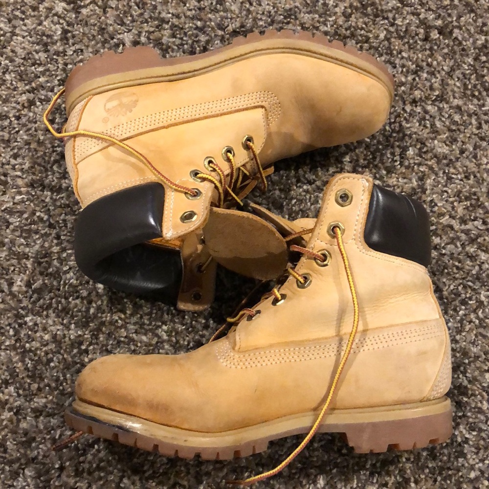 Timberland Boots - Picture 2 of 5